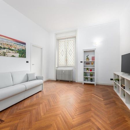 Casa Da Suite Maxima Милано Екстериор снимка